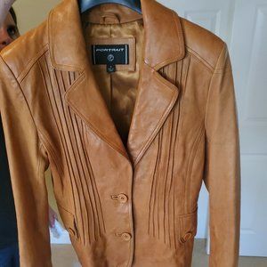 Potrait leather pleated jacket size xs